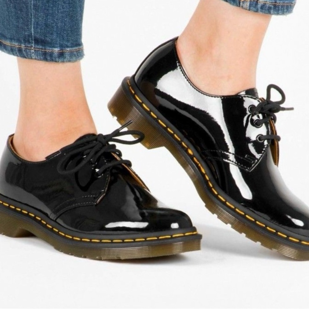 Dr. Martens 10084 Patent Leather Lace Up Oxford